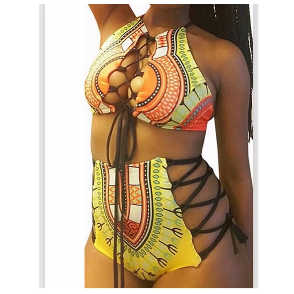 SOLD OUT ‼️‼️ Two piece high waist swimsuit
